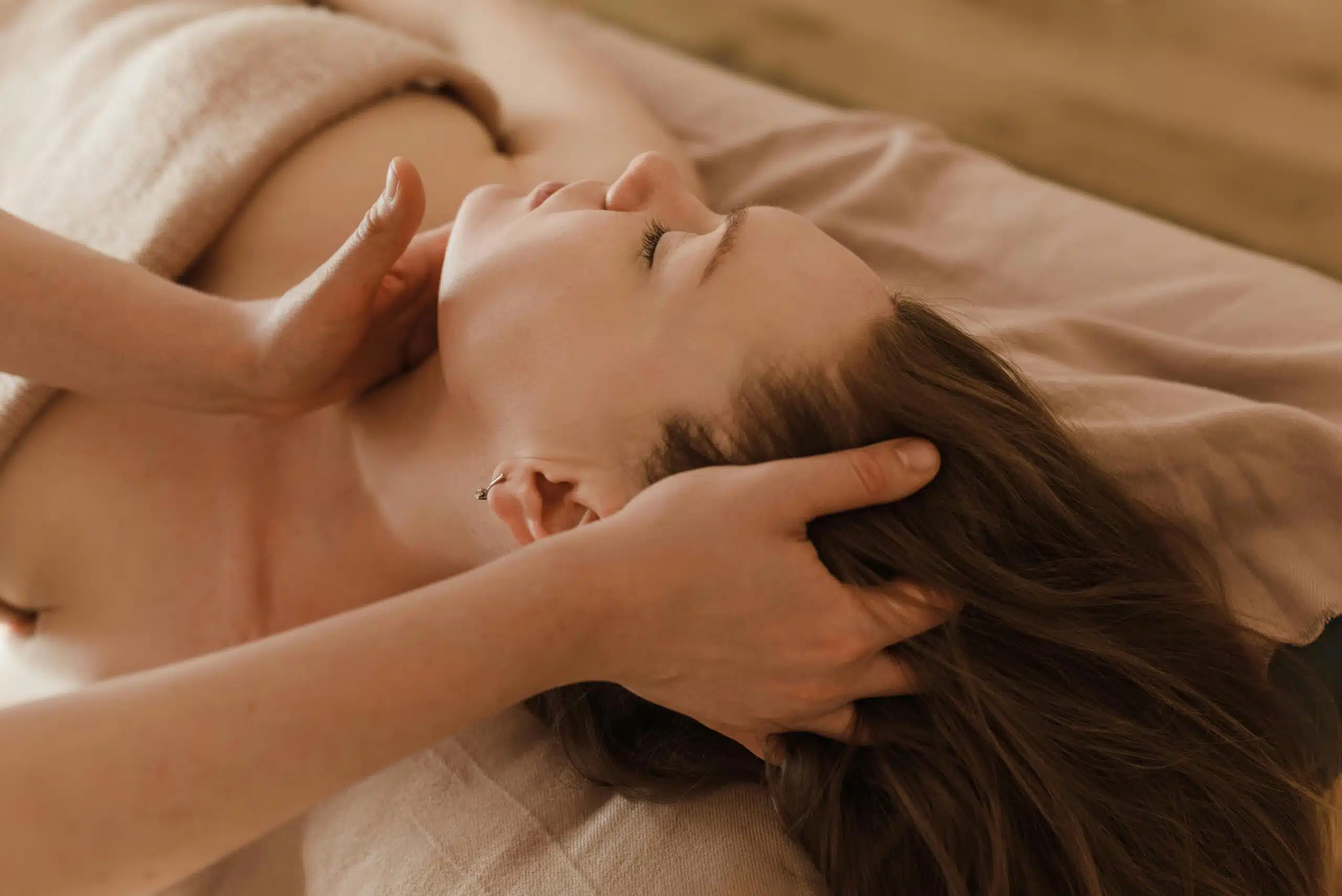 massage almere met hoofd nek en schouders bij Vitacare health & beauty
